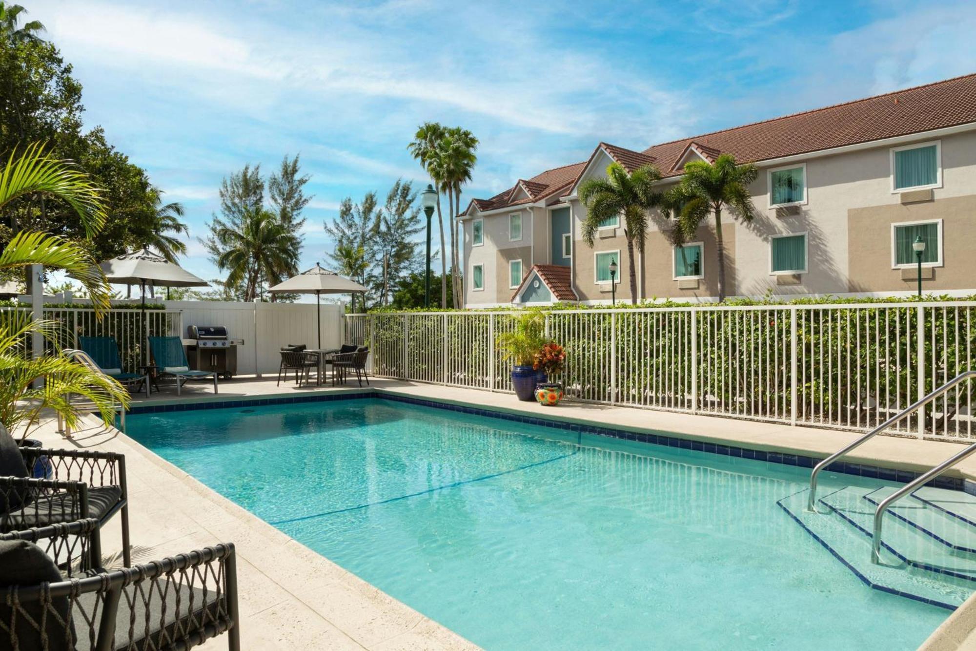 Towneplace Suites Fort Lauderdale West Bagian luar foto