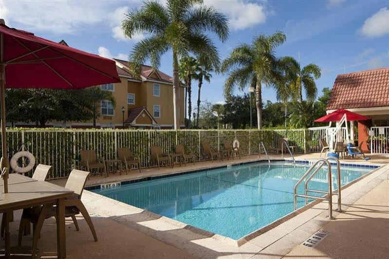 Towneplace Suites Fort Lauderdale West Bagian luar foto